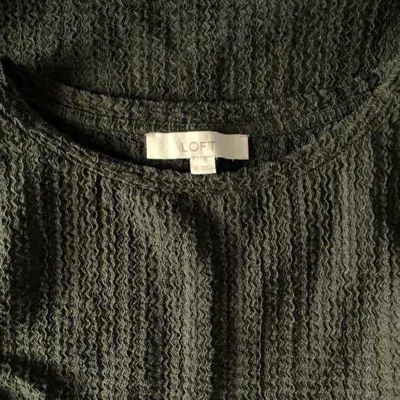 NWOT LOFT Textured Boatneck Puff Sleeve Blouse - Picture 4 of 4